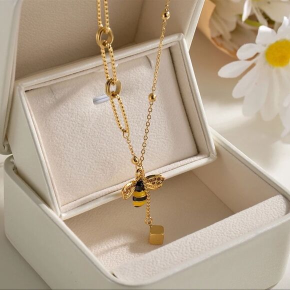Bumble Bee 18K Gold Stainless Steel Waterproof Necklace - Picture 13 of 15